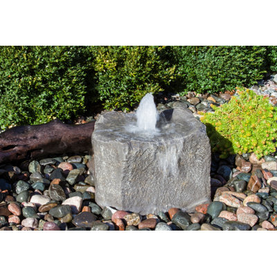 Deyon Rock Fountain