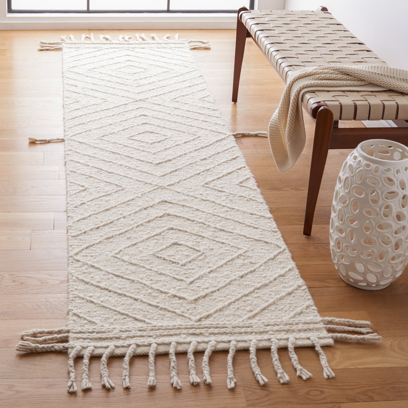 Baughman Handwoven Cotton/Wool Ivory Area Rug, Runner 2'3" x 9'