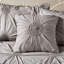 Lit de jour réversible simple gris foncé avec housse en diamant 6 coussins en forme de cœur