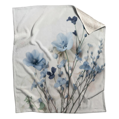Couvertures délicates fleurs bleues