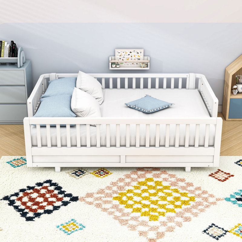 Lit plateforme en bois avec garde-corps et conception convertible, Blanc, Simple très long
