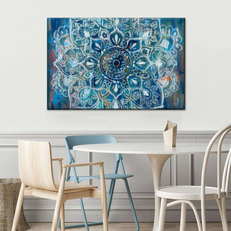 Mandala en bleu II sur toile, H 24 po x l 36 po x P 1,25 po