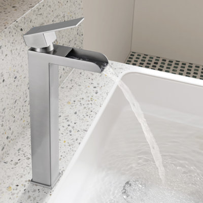 Single-Hole Single-handle Bathroom Faucet