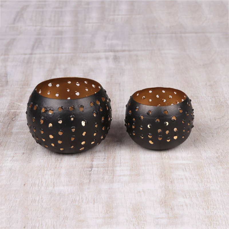 Iron Tabletop Tealight Holder