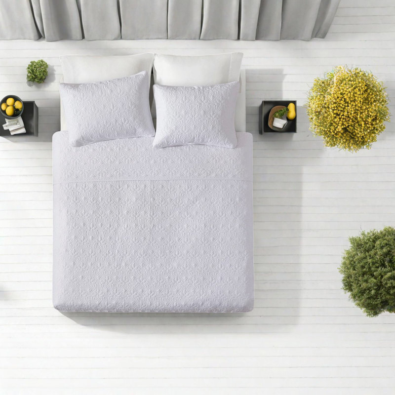Comfortable Cotton Reversible Bedding Set, Classic Style For Home