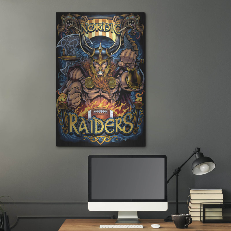 «Viking Sports Mascot» par Flyland Designs, H 36 po x l 24 po