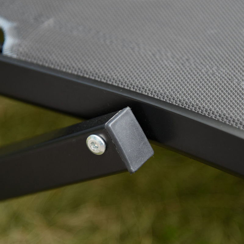 Outdoor Lounge Chair