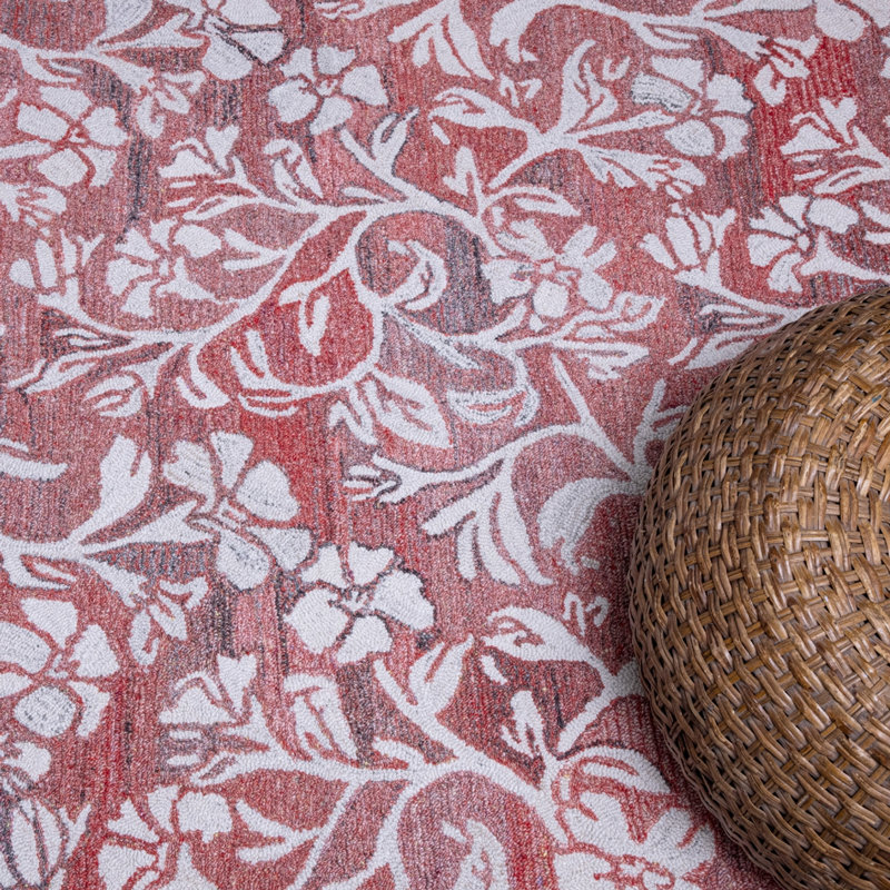 Camellia Floral Hand Tufted Polyester Indoor/Outdoor Area Rug in Coral/Ivory, Rectangle 9' x 13'