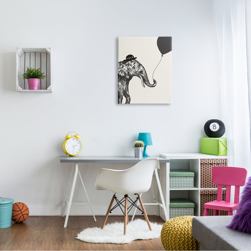 Éléphant avec un chapeau de Derby tenant un ballon noir, H 30 po x l 24 po x P 1,5 po, Toile tendue
