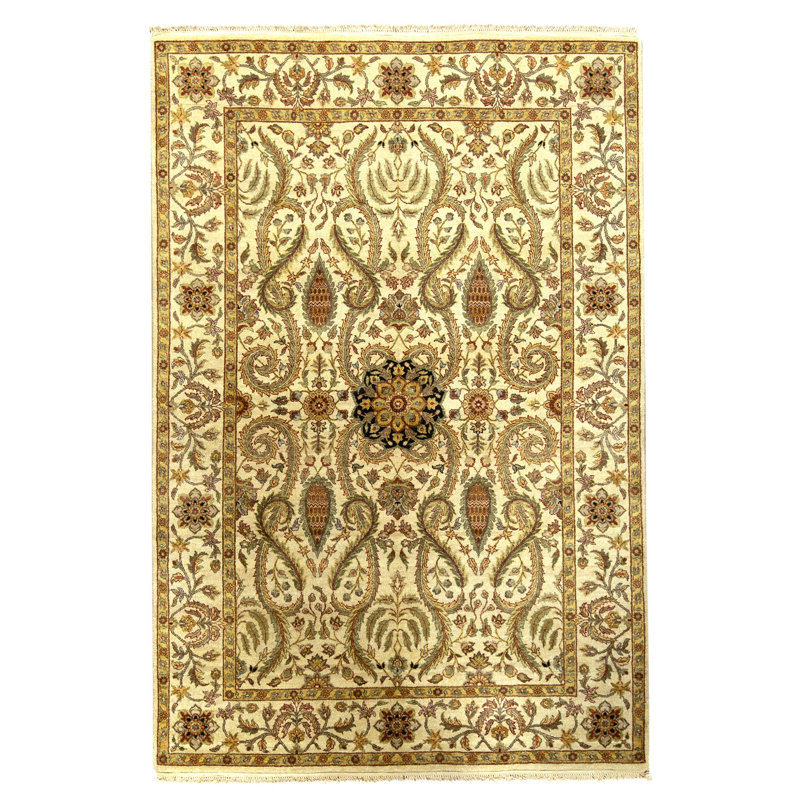Tapis ivoire noué à la main de haute qualité