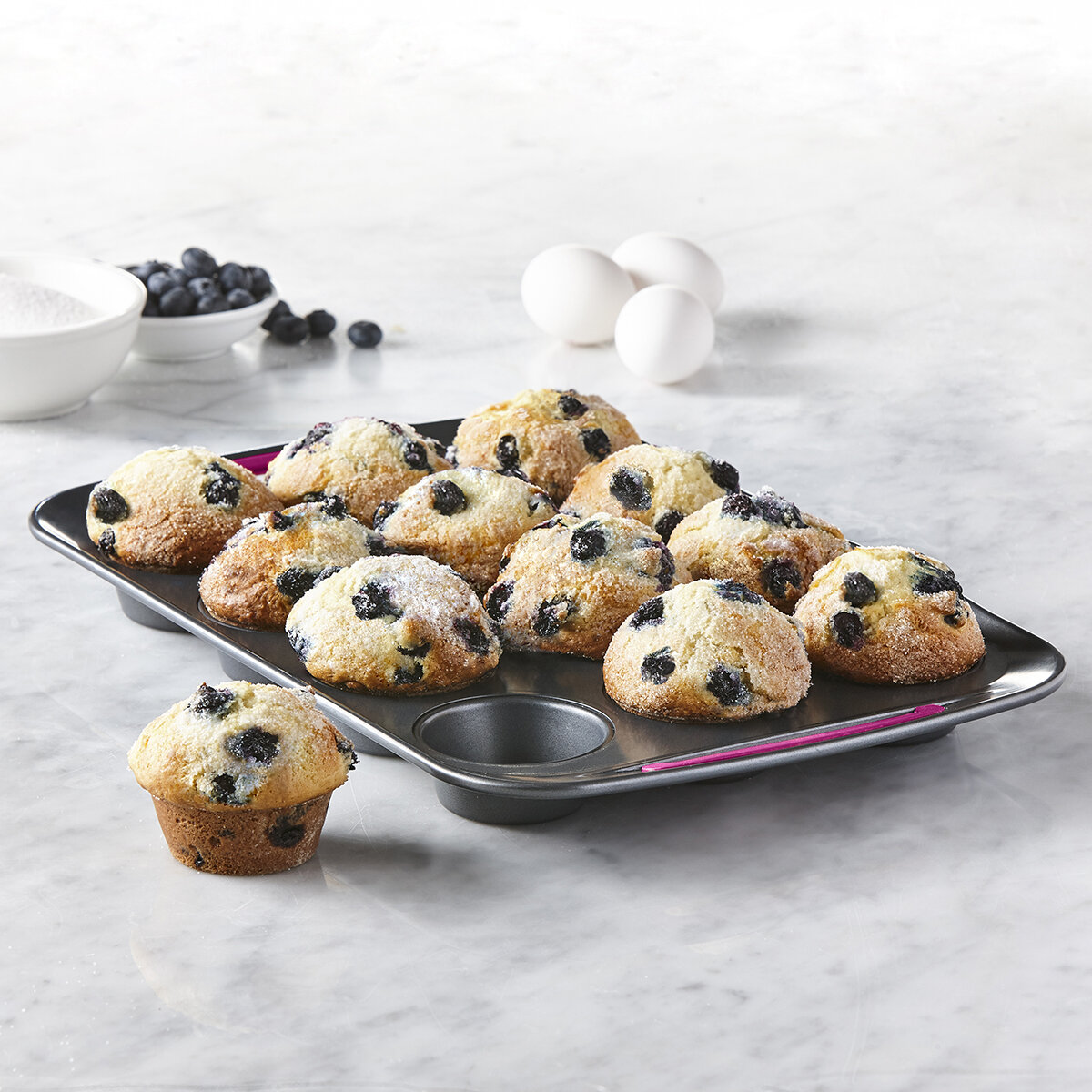  Cuisinart Chef's Classic Nonstick 6-Cup Muffin-Top Pan