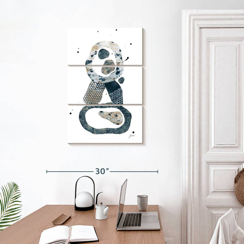 Avery Balancing Act II, 32" H x 20" W