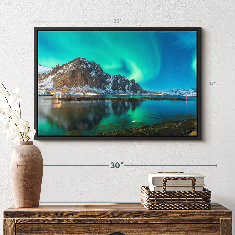 Impression sur toile Majestic Northern Lights, H 17 po x l 25 po