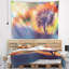 Tapisserie florale sur fond orange-28486331