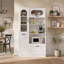 Armoire de cuisine autoportante haute avec porte vitrée cintrée, porte relevable et tablettes réglables pour un rangement efficace