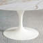 Table de salle à manger ovale blanche