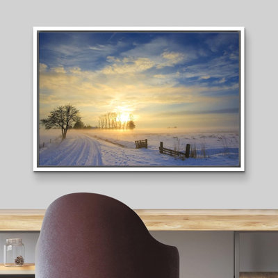 Paysage coucher de soleil en hiver avec neige dans les villes des Pays-Bas, impression sur toile