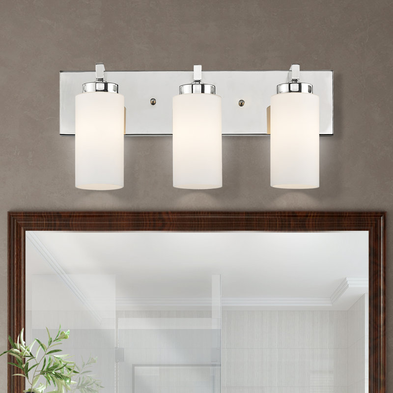 Éclairage pour salle de bain 3 lumières à intensité variable Kirkwood, Chrome poli