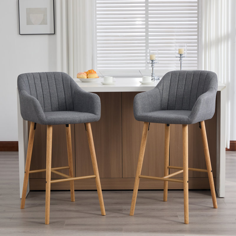 Ensemble de 2 tabourets de bar modernes, grandes chaises d'îlot de cuisine avec dossier, accoudoirs, repose-pieds et pieds en bois massif, revêtement en tissu de lin | Idée de cadeau