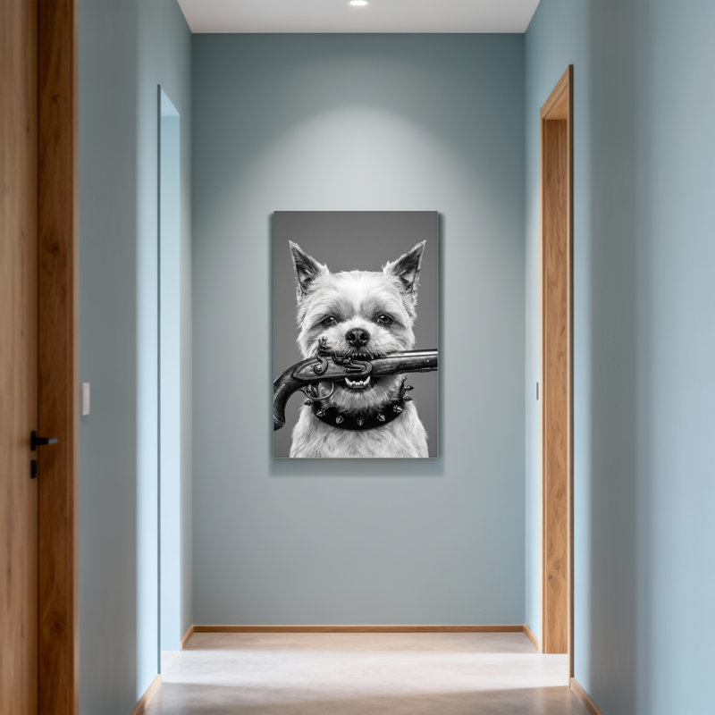 Animaux, chien tenant un pistolet avec collier clouté, H 36 po x l 24 po
