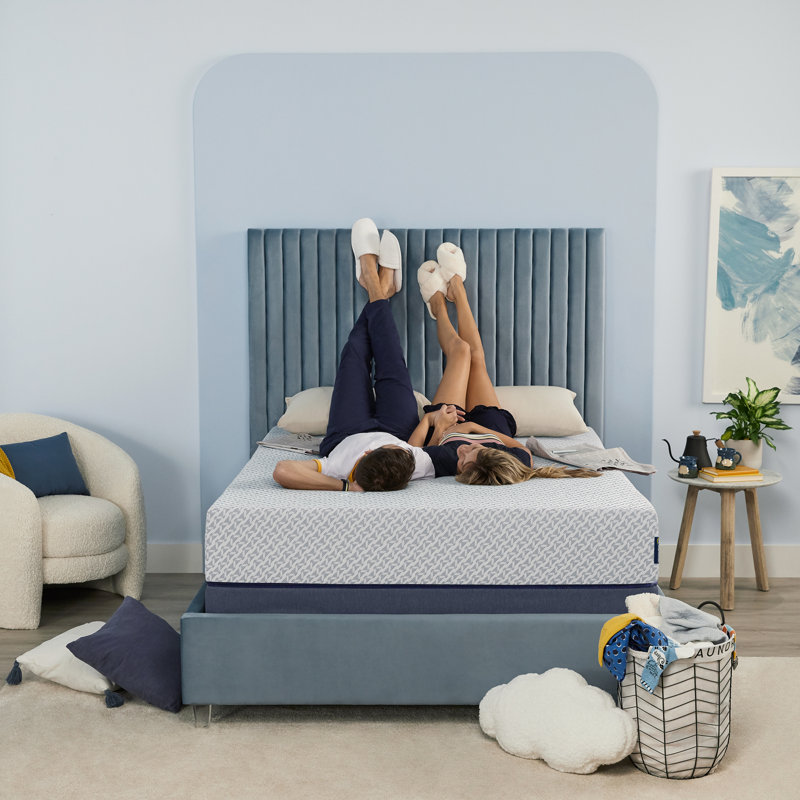 Matelas en mousse ferme 6 pouces Serta, Lit simple
