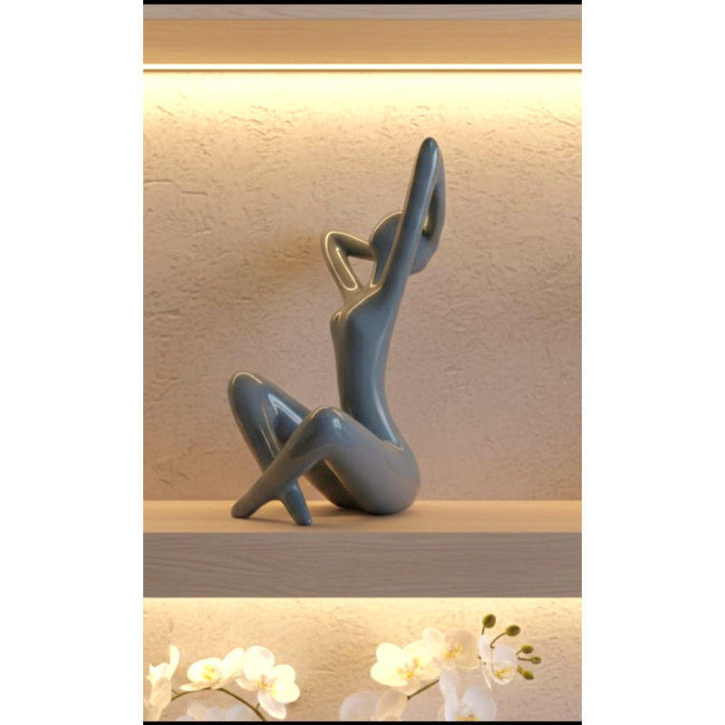 Figurines & Sculptures