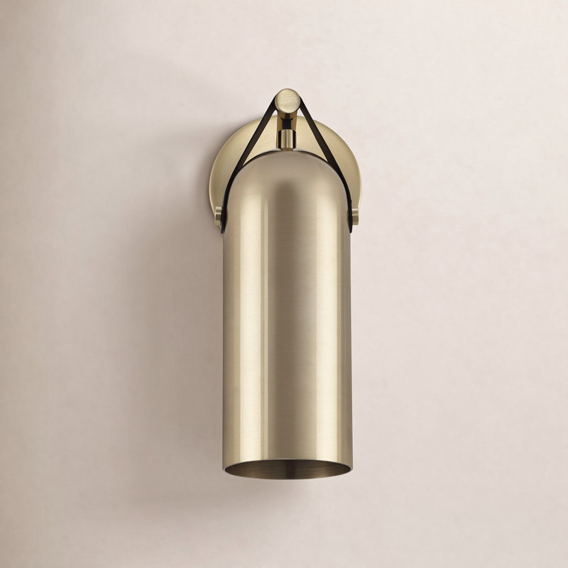 Caniah Armed Sconce, Brass Gold