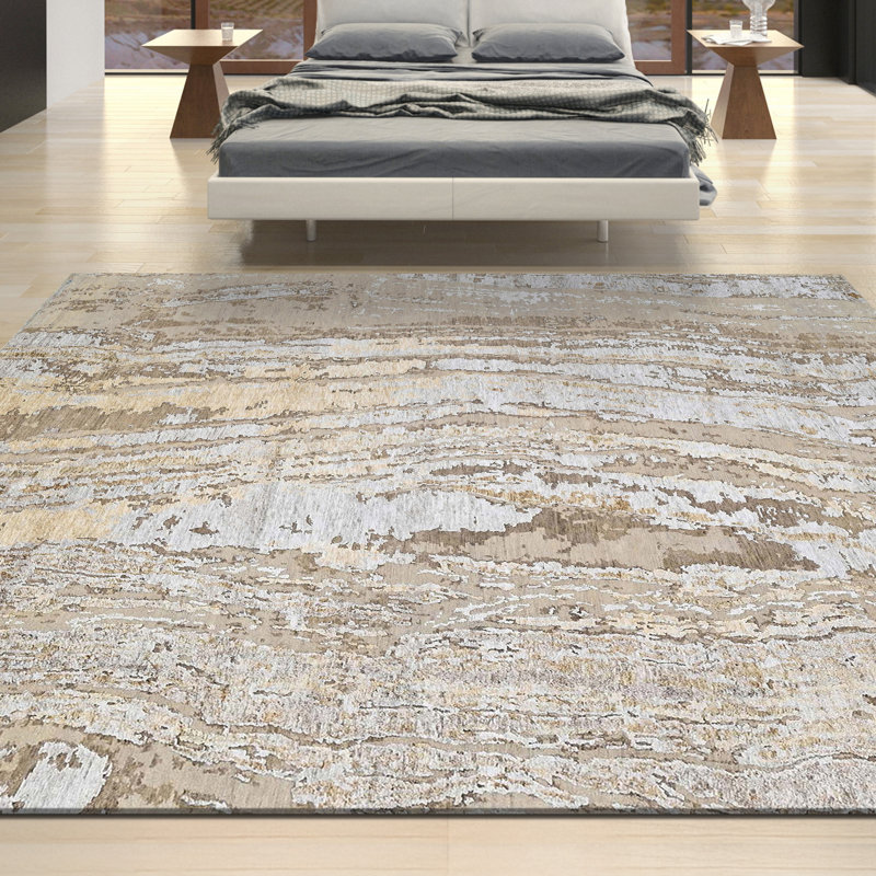Hand Knotted Area Rug in Beige/Gold, Rectangle 4' x 6'