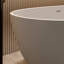 Baignoire de trempage autoportante de 59 pouces avec surface solide, pierre de résine beige, surface de bain confortable et résistante à l'usure en pouces, couleur, forme arrondie, bonne isolation
