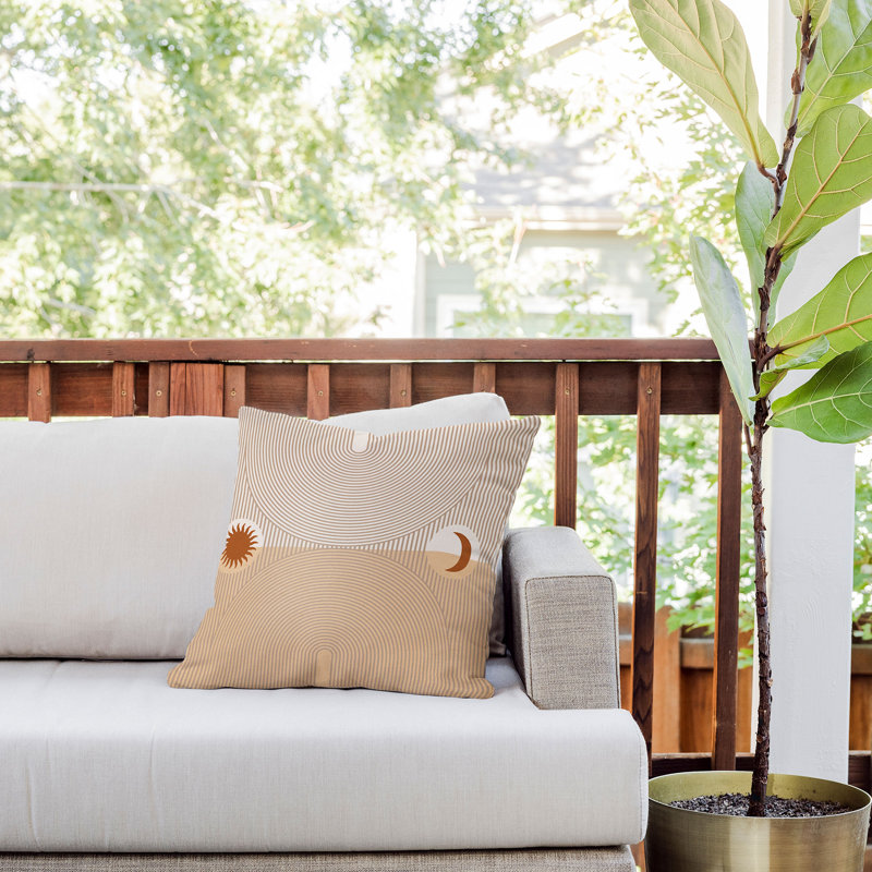  Polyester Indoor/Outdoor Throw Pillow, 18" x 18"