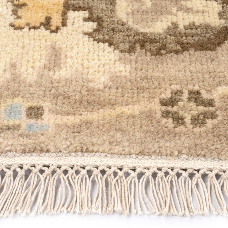 Carenton-Newbury, Rectangle 8'6" x 11'6"