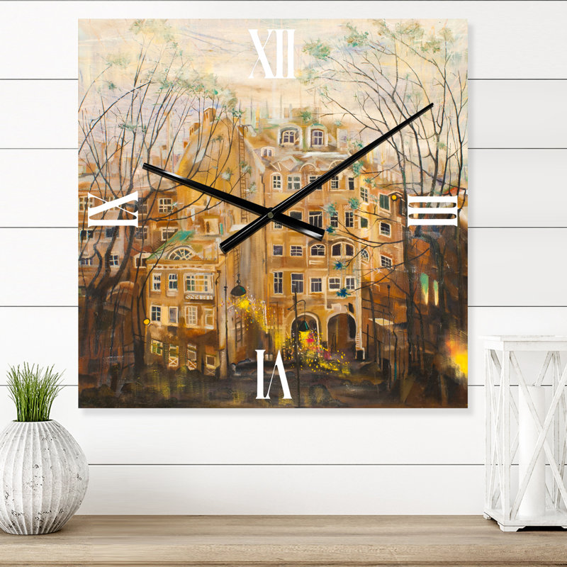 Horloge murale russe, Grand