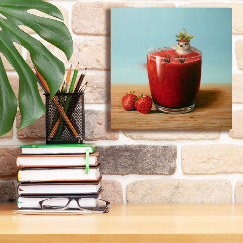 «Strawberry Bliss» par Lucia Heffernan, art mural sur toile, H 12 po x l 12 po x P 0,75 po