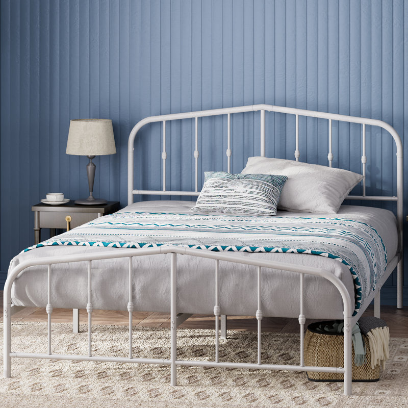 Holly Classic Metal Bed Frame, Double (4'6), White