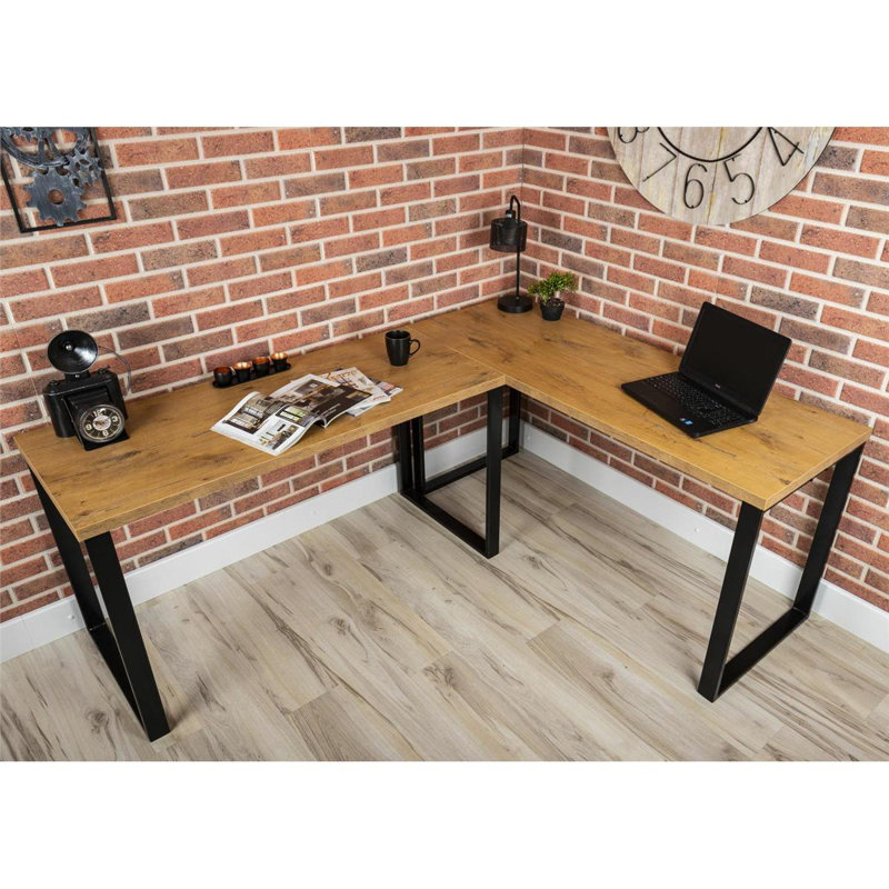 Gastelum Metal Base Accent, 79cm H x 160cm W x 60cm D