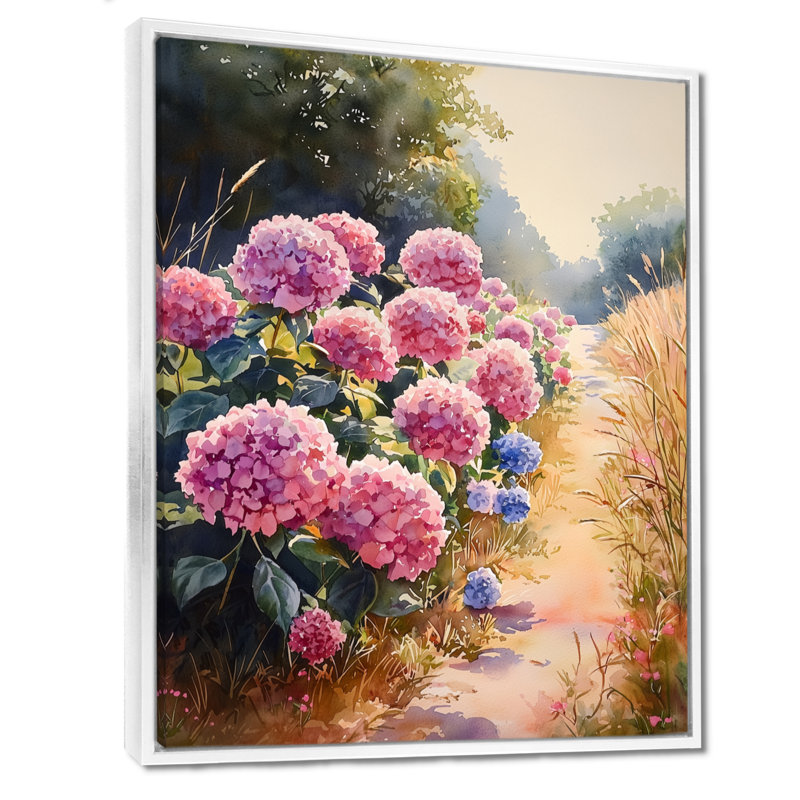 Hydrangeas in a Country Lane I - Hydrangea Wall Art, Reproduction avec cadre flottant, H 20 po x l 12 po, Blanc