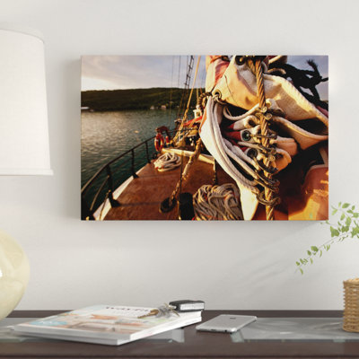«Gros plan sur une voile et une corde sur un bateau, île de Culebra, Porto Rico», reproduction de photo sur toile