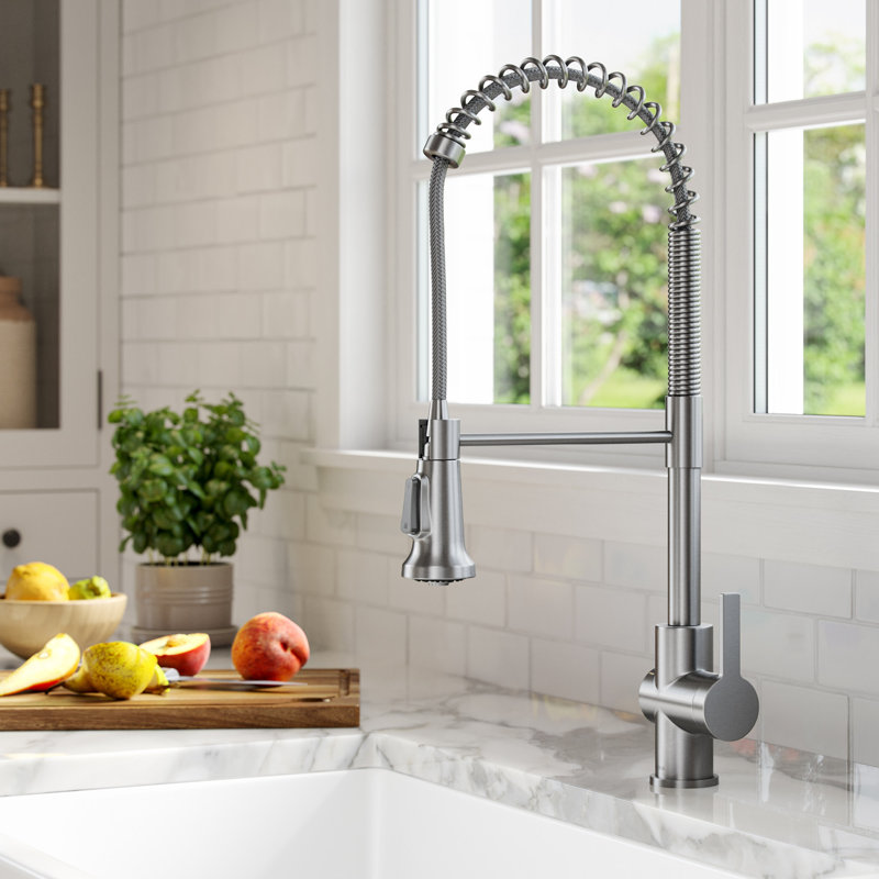 Robinet de cuisine à poignée simple KRAUS Britt, Acier inoxydable sans taches