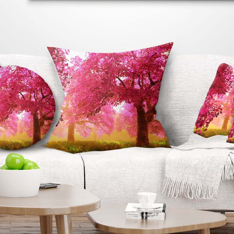 Coussin Schaer Landscape Mysterious Cherry Blossoms, 16 po x 1 po, Coussin décoratif