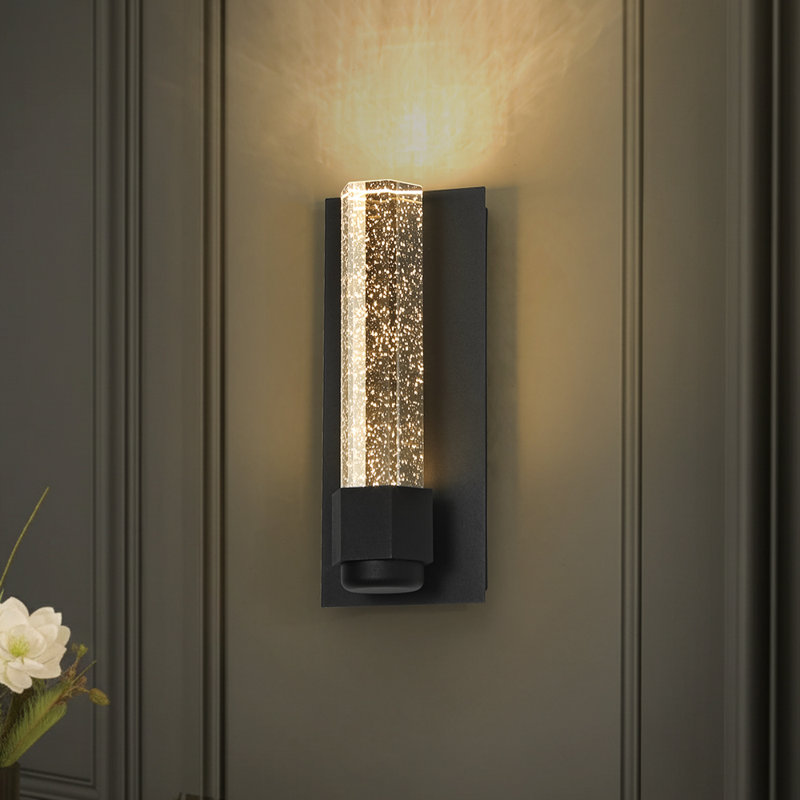 Faceted Bar Seeded Dimmable LED Wall Sconce