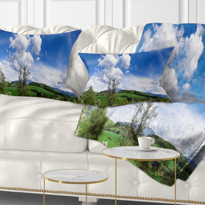Coussin décoratif à imprimé paysage vert et bleu printemps
