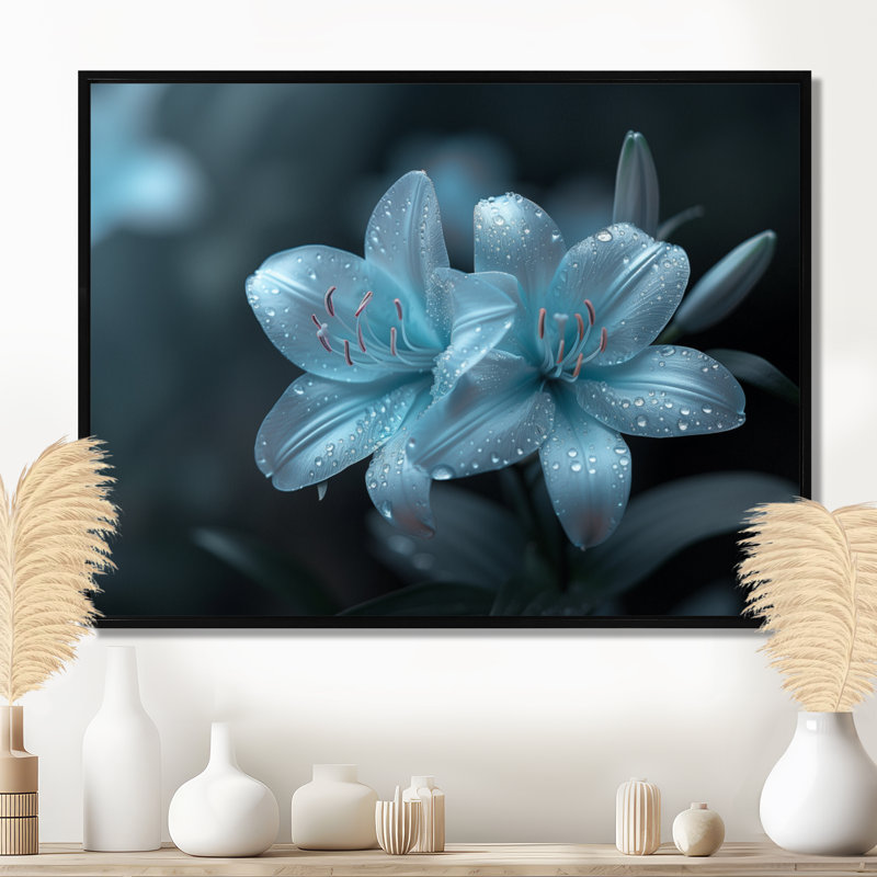 Décoration murale moderne lys monochromes bleu clair, Cadre flottant noir, H 16 po x l 32 po
