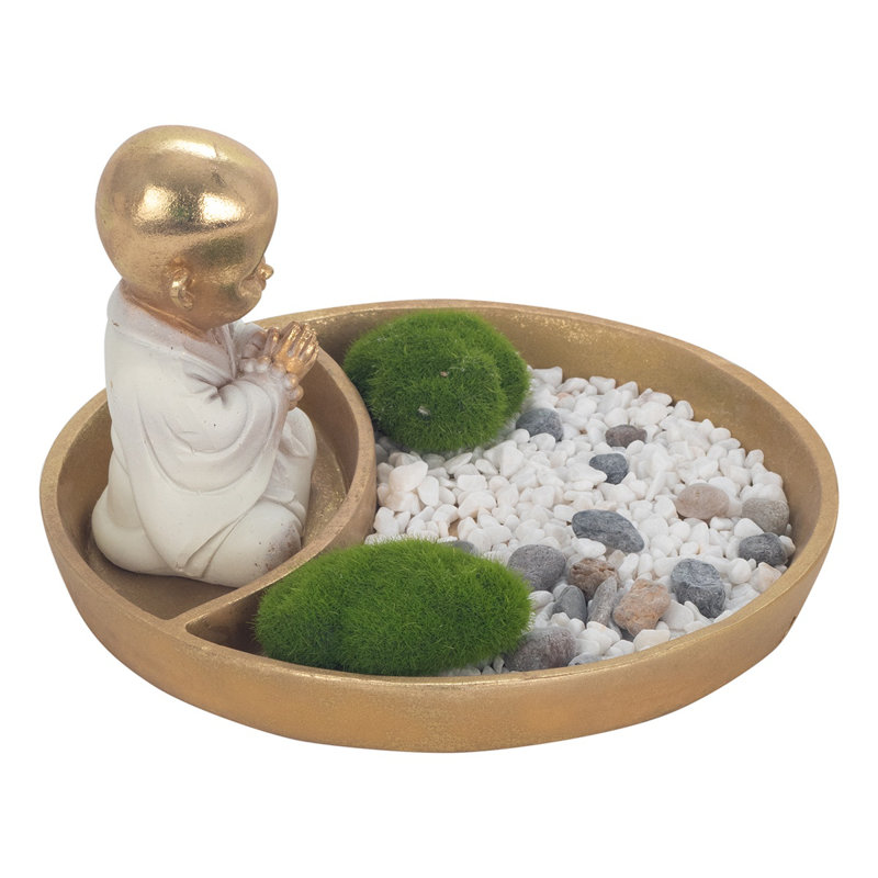 Pastura Figurines & Sculptures