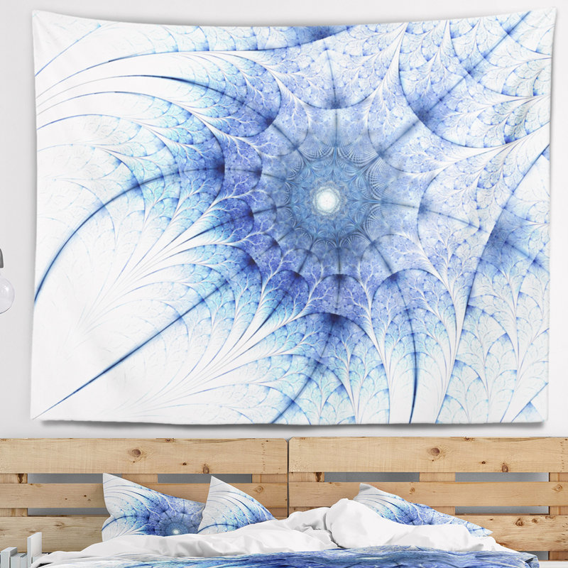 Tapisserie abstraite symétrique de fleurs fractales, H 68 po x l 80 po