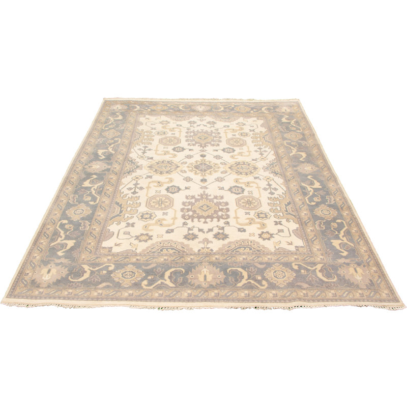 Tapis décoratif en laine noué à la main de conception unique 8 pi 11 po x 11 pi 8 po Aysiah New Age Ushak