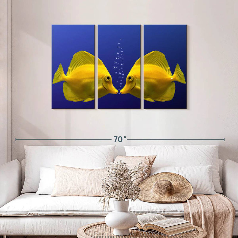 Brampt Kissing Yellow Tang Fish, 28" H x 45" W