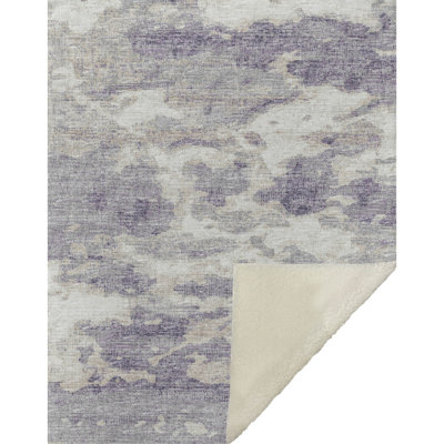 Couverture en sherpa violette One Pixie Street 50 po x 70 po, violette
