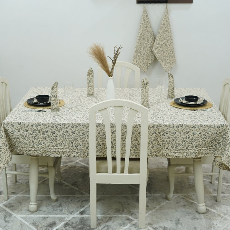 Red Barrel Studio® Classic Elegance: nappe en coton imprimée à la main pour toutes les occasions, himachal (12 places)