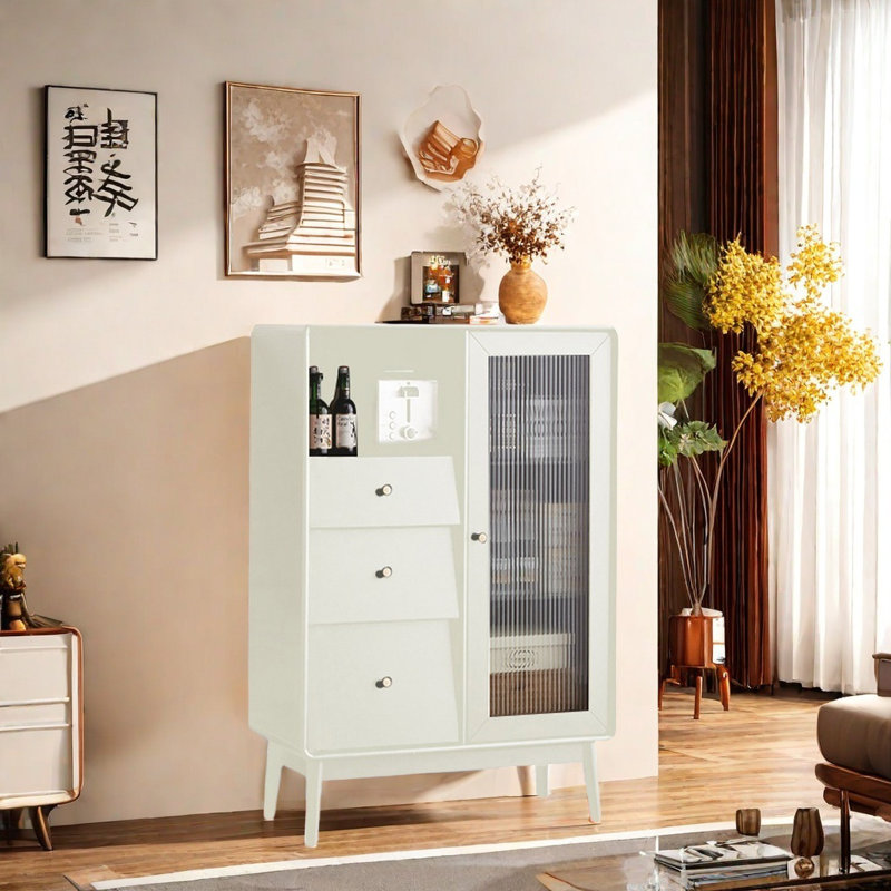 Rayza, Cream White