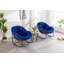 Fauteuil à bascule surdimensionné en rotin avec coussin rembourré, durable et confortable pour la détente à l'extérieur et à l'intérieur.
